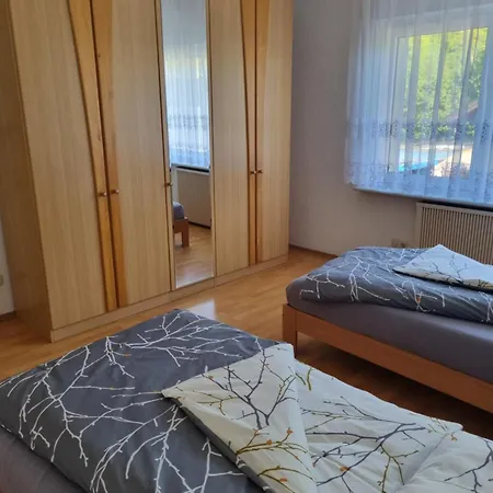 Schamne Wutoschingen